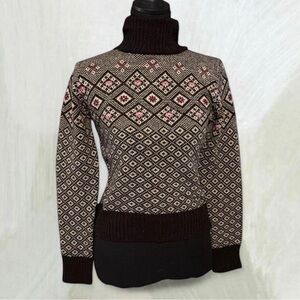 Dex Brown and Cream Geometric Turtleneck Sweater